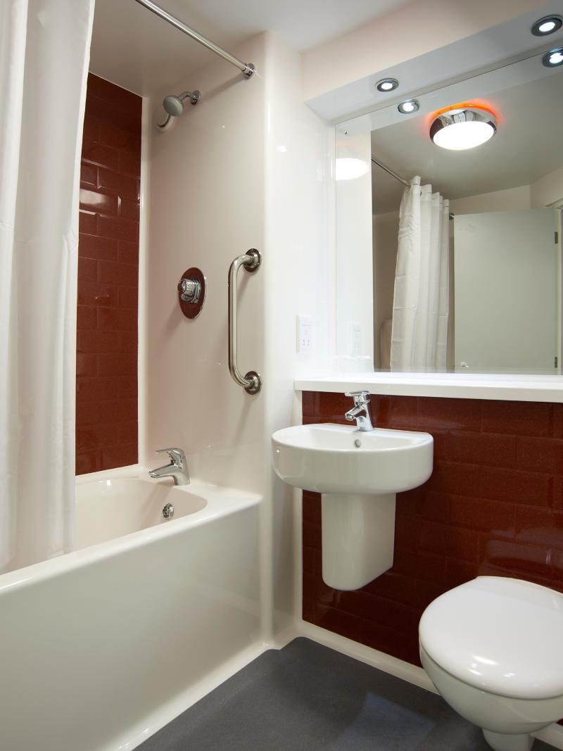Travelodge Aberdeen Central Justice Mill Lane Kültér fotó